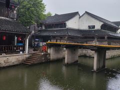 -鲁镇