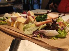 -必胜客(上海南站店)