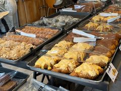 -OUR Bakery(中海环宇荟店)
