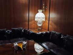 -THE OLD HOUSE酒吧