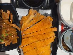 -馋三尺蟹粉小笼(人民广场店)