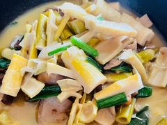 -李东农庄(中南百草园地标店)