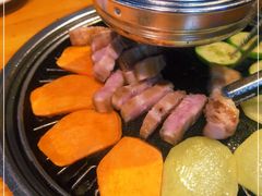 -唯成•韩国炭火烤肉 유성고기