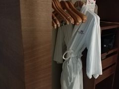 -广州中心皇冠假日酒店·百粤楼