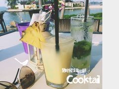 -Sunset Bar(丹绒亚路香格里拉店)