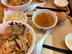 -熊吞·大碗丼烧肉饭(济宁万达广场店)