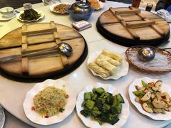 小鸡炖蘑菇-象牙山铁锅炖(汇东郦城店)