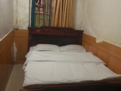 -中山旅店(广州增城挂绿广场店)