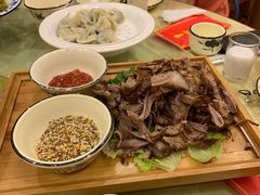 -鹤乡东北菜(崮山路店)