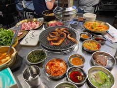 -釜山火炉·海鲜烤肉(紫藤路店)