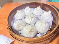 -莱莱小笼·乔艾