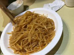 -峨嵋小镇(远洋城店)