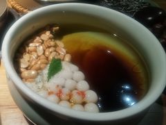-吃饭皇帝大(长宁龙之梦店)