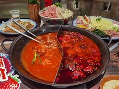 -周小明火锅(黑金冠社区店)