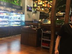 -亚马逊环球美食百汇(新城吾悦广场店)