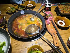 -贵厨酸汤牛肉(小十字店)