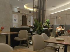 -必胜客(东三路店)