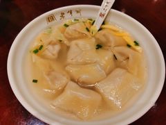 刀鱼馄饨-老半斋(福州路店)