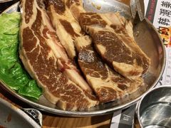 -青瓦炭韩潮烤肉(花园道店)