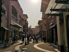 -UNDER ARMOUR(新燕莎奥莱店)