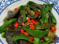 辣椒炒皮蛋-欧记大排档·景德菜(上海首店)