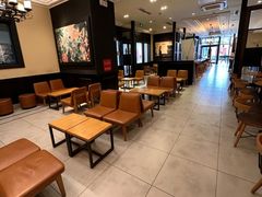 -星巴克臻选(威海威高广场店)