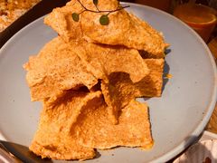 -蜜桃餐厅·伴山(湖滨商业街店)