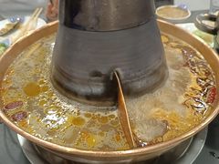 -楼外楼大刀肉传统火锅(西安大路店)