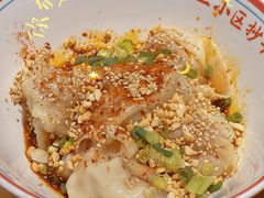 -八二小区抄手(龙湖上城天街店)