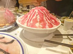 -茅草房·河畔园林火锅