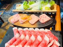 -老牌坊云南鱼豆花火锅(爱建店)