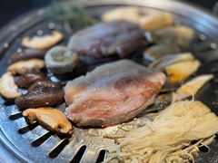 -韩聚屋韩国烤肉餐厅(新北万达店)