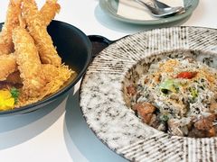 黑松露奶油杂菌烩饭-露露家咖啡店