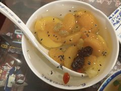 -长人馄饨铺(解放街店)