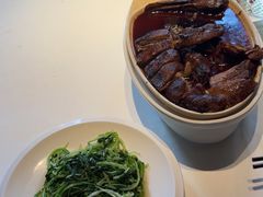 -八府香鸭·啫啫煲(华山路店)