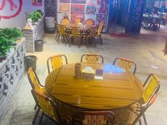 -马路牙子地桌烤肉(工体店)