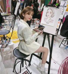 -ON STAR SALON