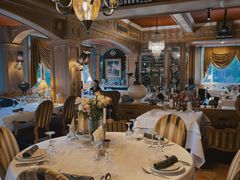 -火车头法国西餐厅