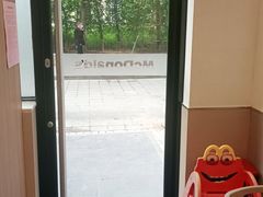 -麦当劳(中唱大厦店)