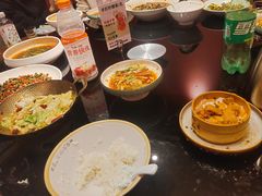 -川流不息·地道川菜·小龙虾(新松江路店)
