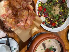 汽锅菌子肉饼-老滇山寨•云南特色菜•地方菜•民族风情歌舞表演(金碧店)