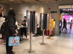 -麦当劳(中山公园龙之梦店)