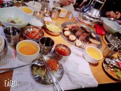 -老炉家木炭烤肉(长江国际店)