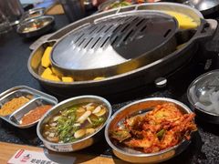 -哈哈碳都·牛肋条无限自助烤肉(宝龙店)