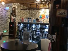 -爱上影私人影院(农院路店)