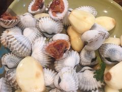 生腌血蛤-凤兴鸡煲(宝安海雅店)