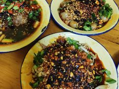 -拈签一笑黄牛肉辣卤串串