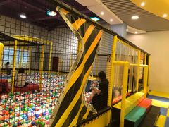 -天空之城欢乐嘉年华苏州店(环球188广场店)