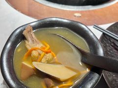 -芸山季·云南山珍菌火锅(人民广场来福士店)