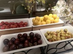 -浅深(世茂滨江精品店)